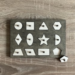 Puzzle interactiv "Forme geometrice"